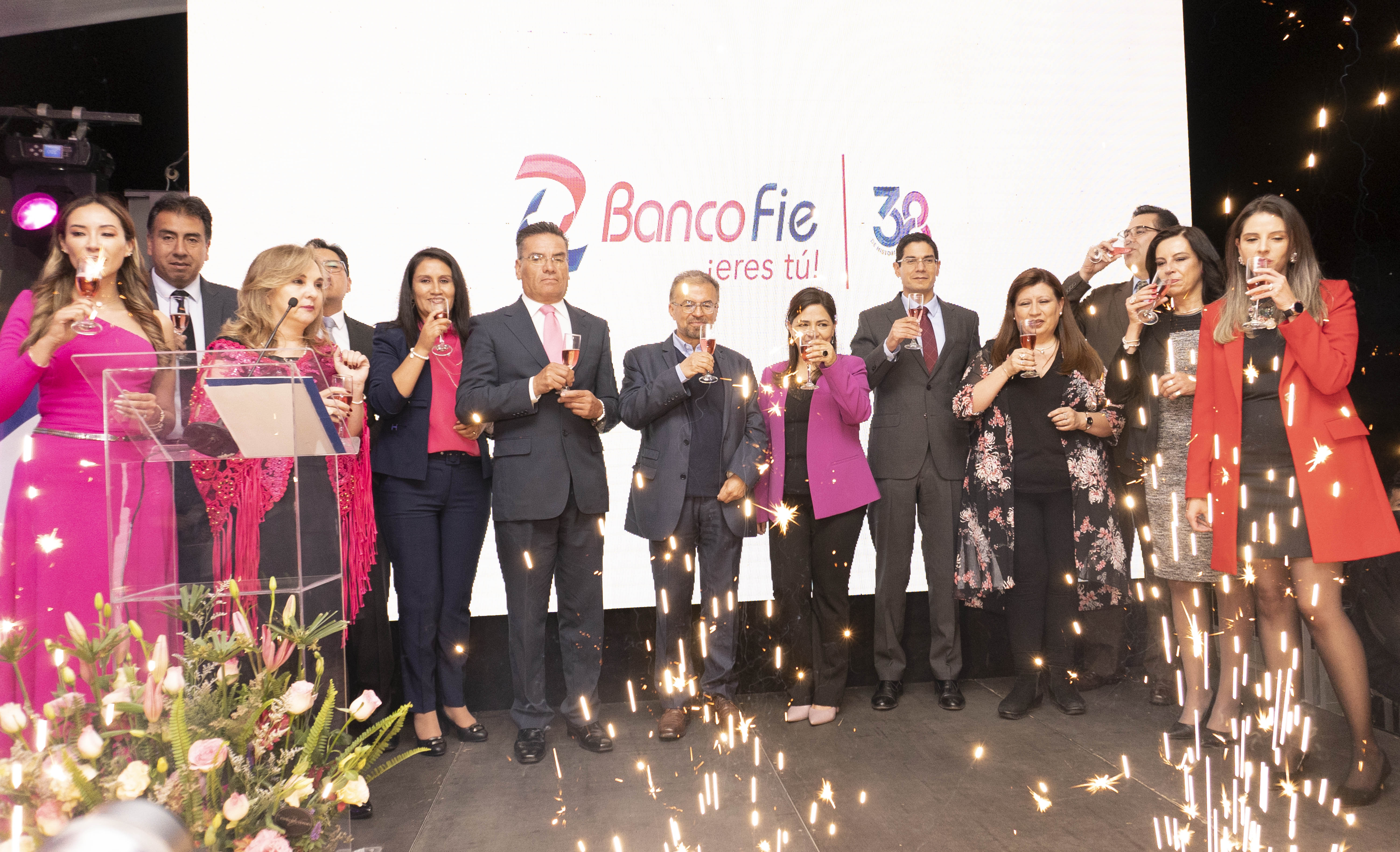 Banco FIE 38 años de historia siendo referente de banca inclusiva, responsable y sostenible en Bolivia